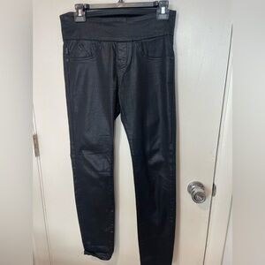 Rock & Republic Sz 8 Denim RX Slimming Denim "Fever" B lack Faux-Leather jeans